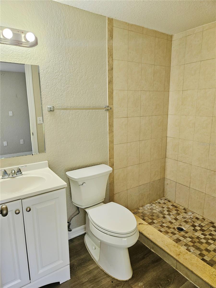 2160 ALEMANDA DR — photo 7