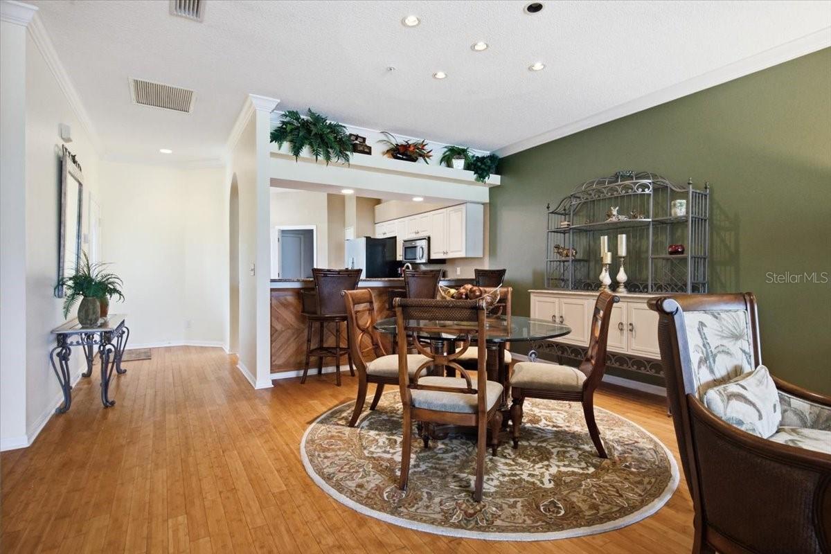 5294 MAHOGANY RUN AVE — photo 8