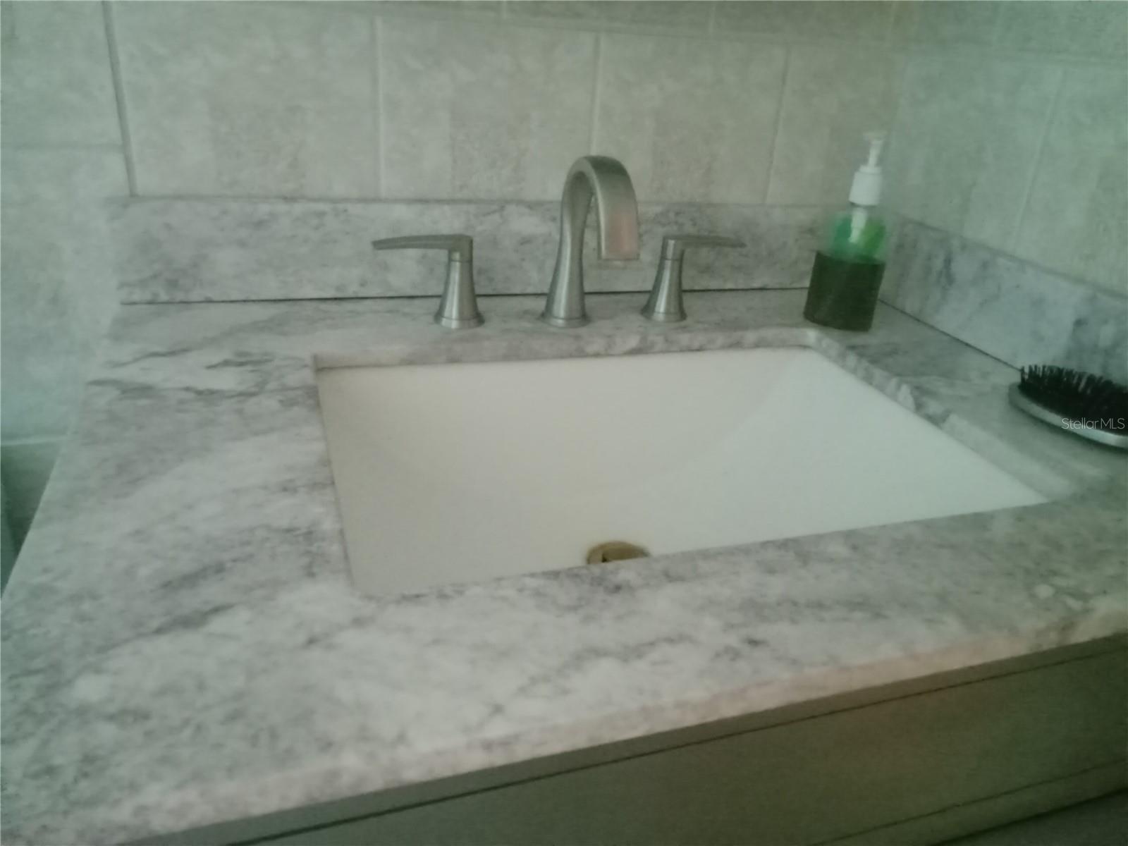 3650 PECONIC WAY — photo 26