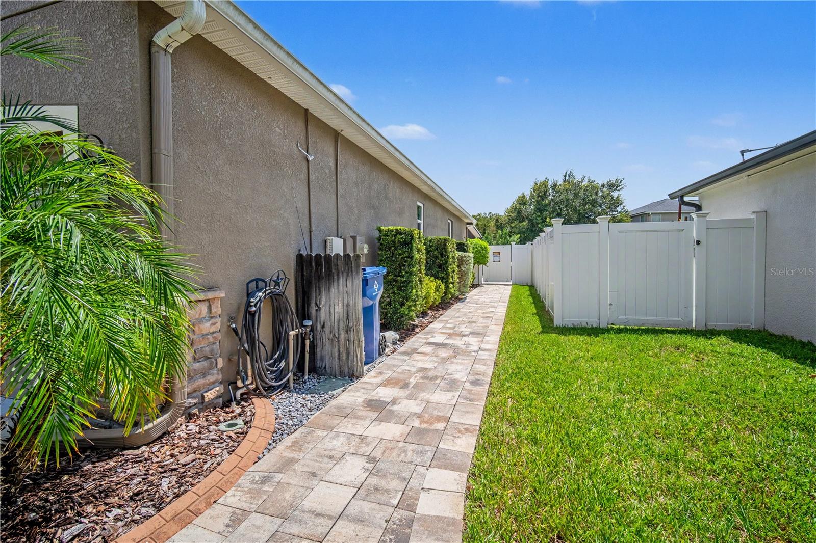 18756 BURNDALL CT — photo 5