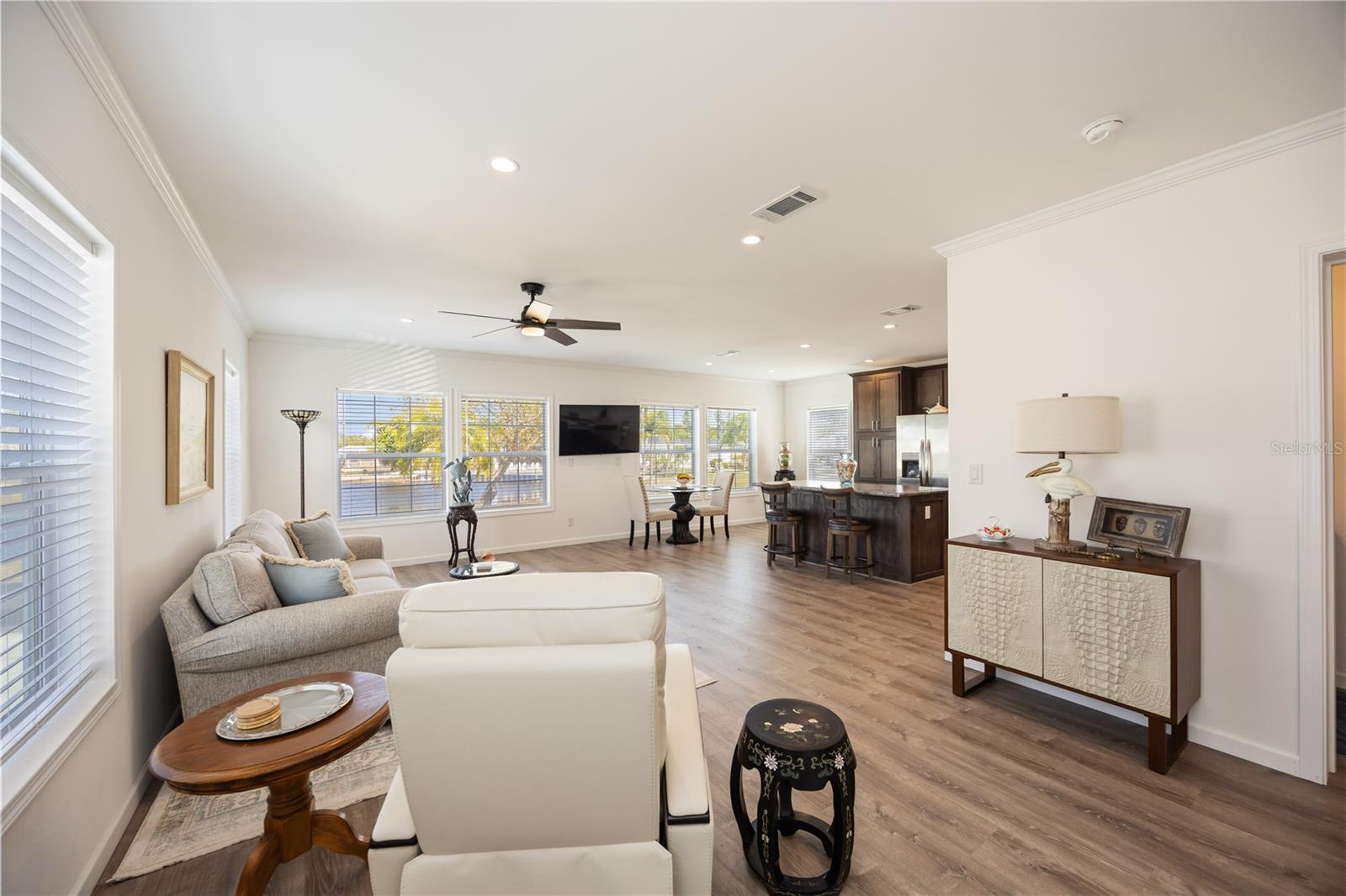 2 S BOTANY BAY CIR — photo 28