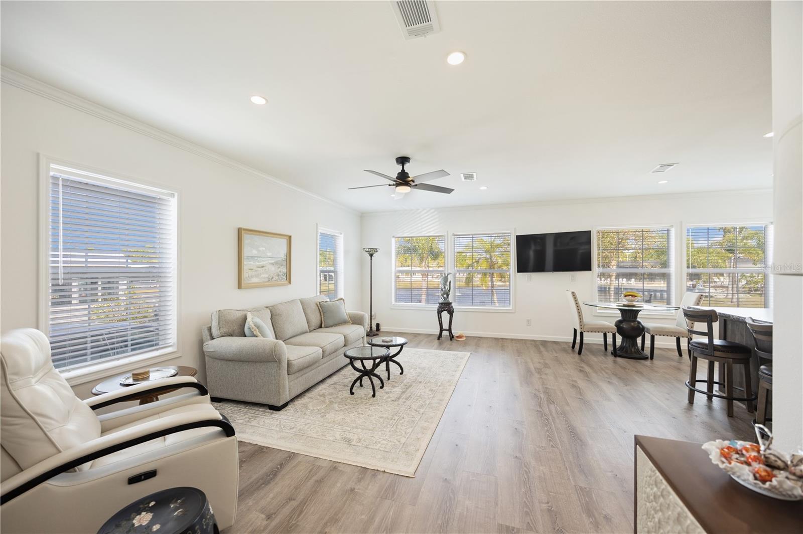 2 S BOTANY BAY CIR — photo 29