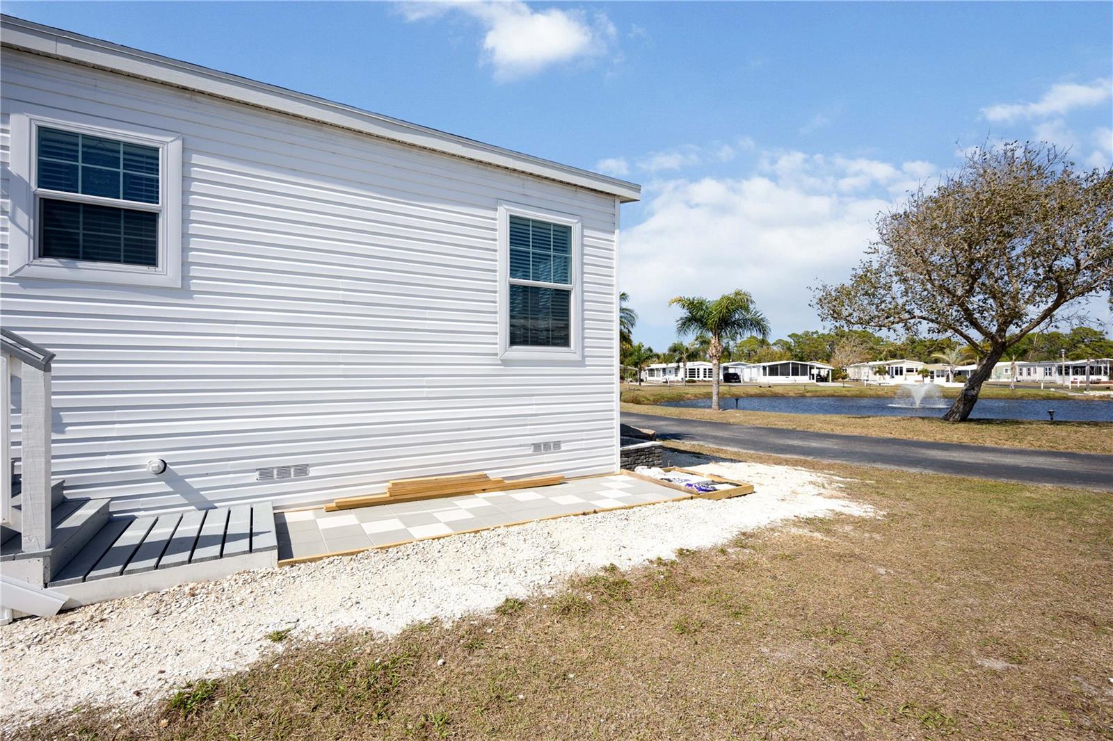 2 S BOTANY BAY CIR — photo 13