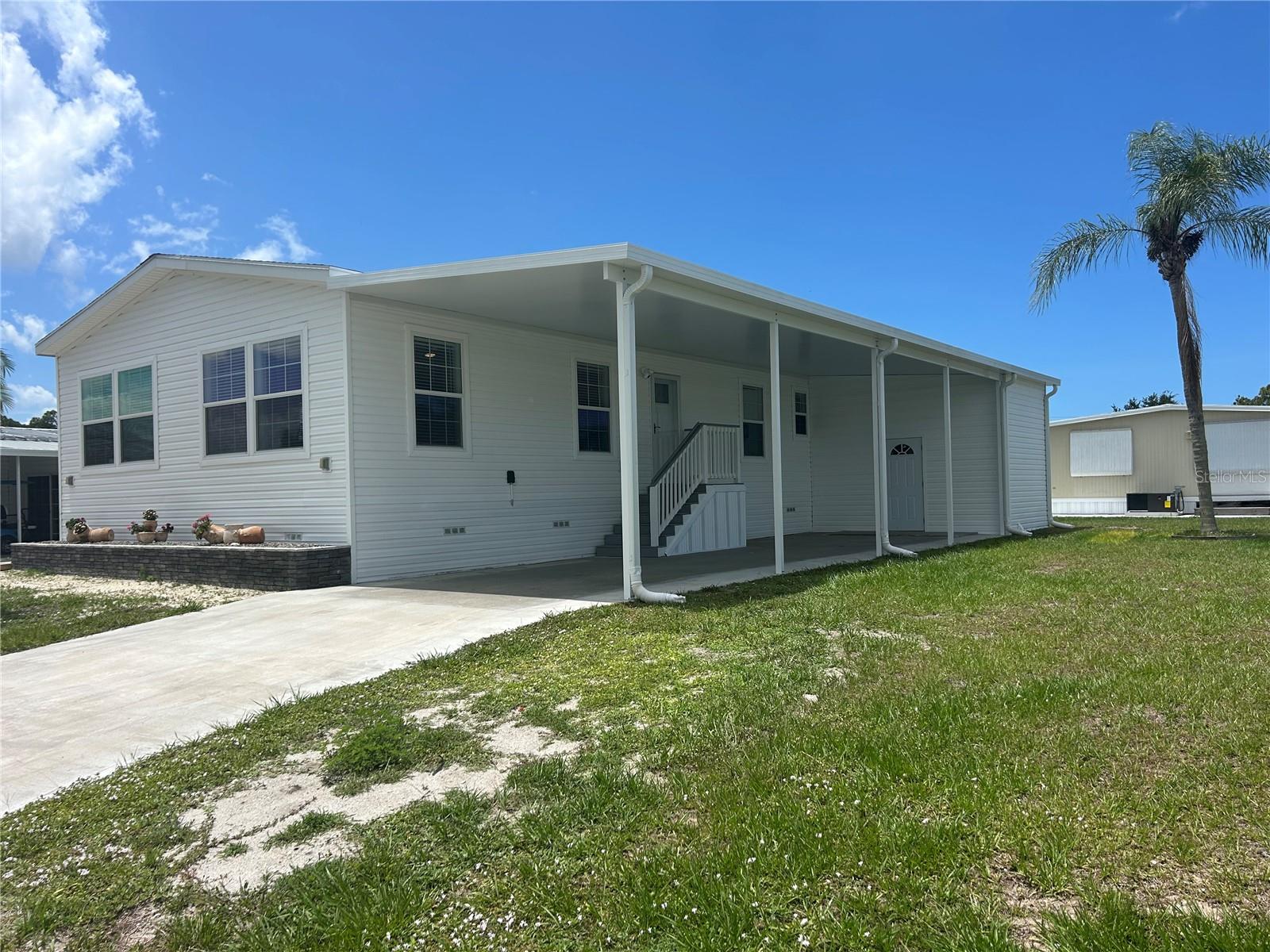 2 S BOTANY BAY CIR — photo 2