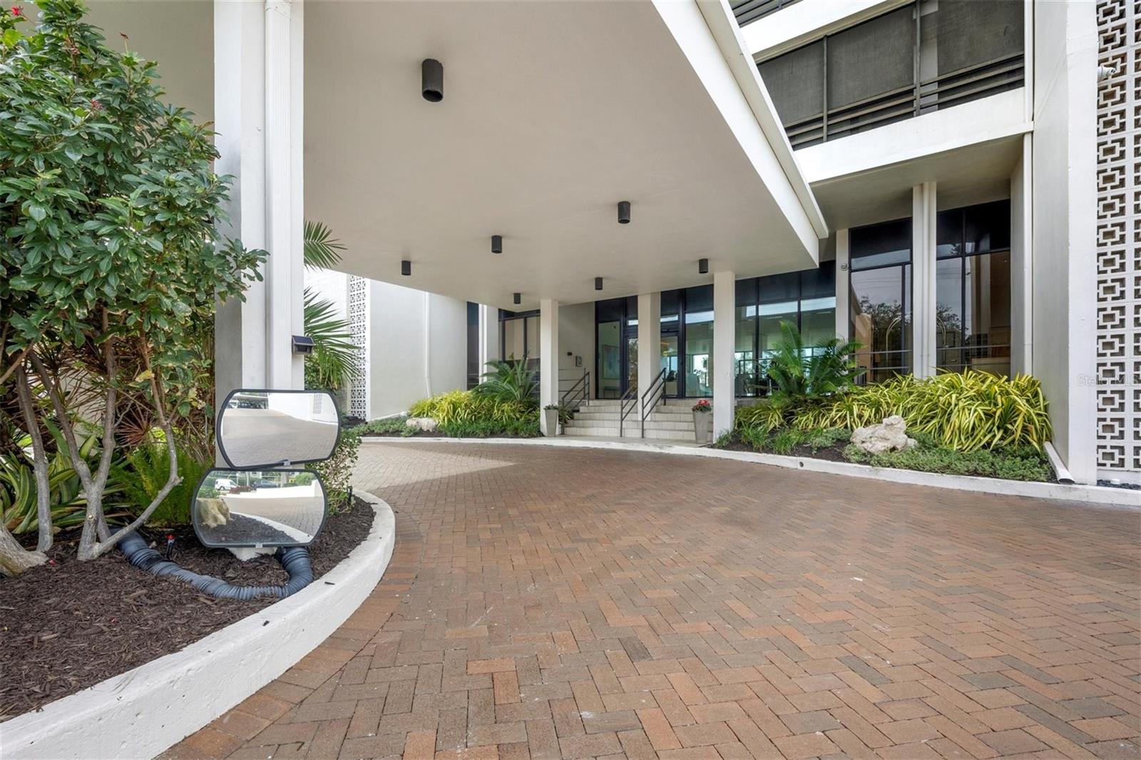 770 S PALM AVE #1001 — photo 4
