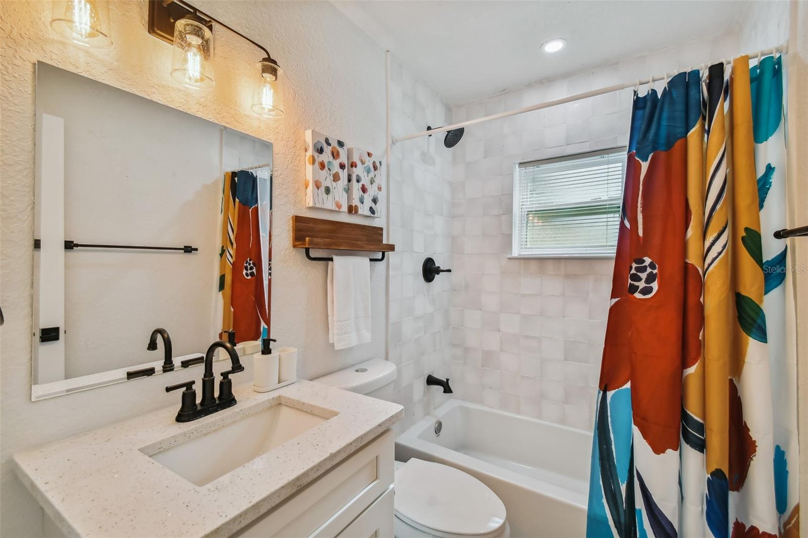 7508 N TAMPANIA AVE — photo 18
