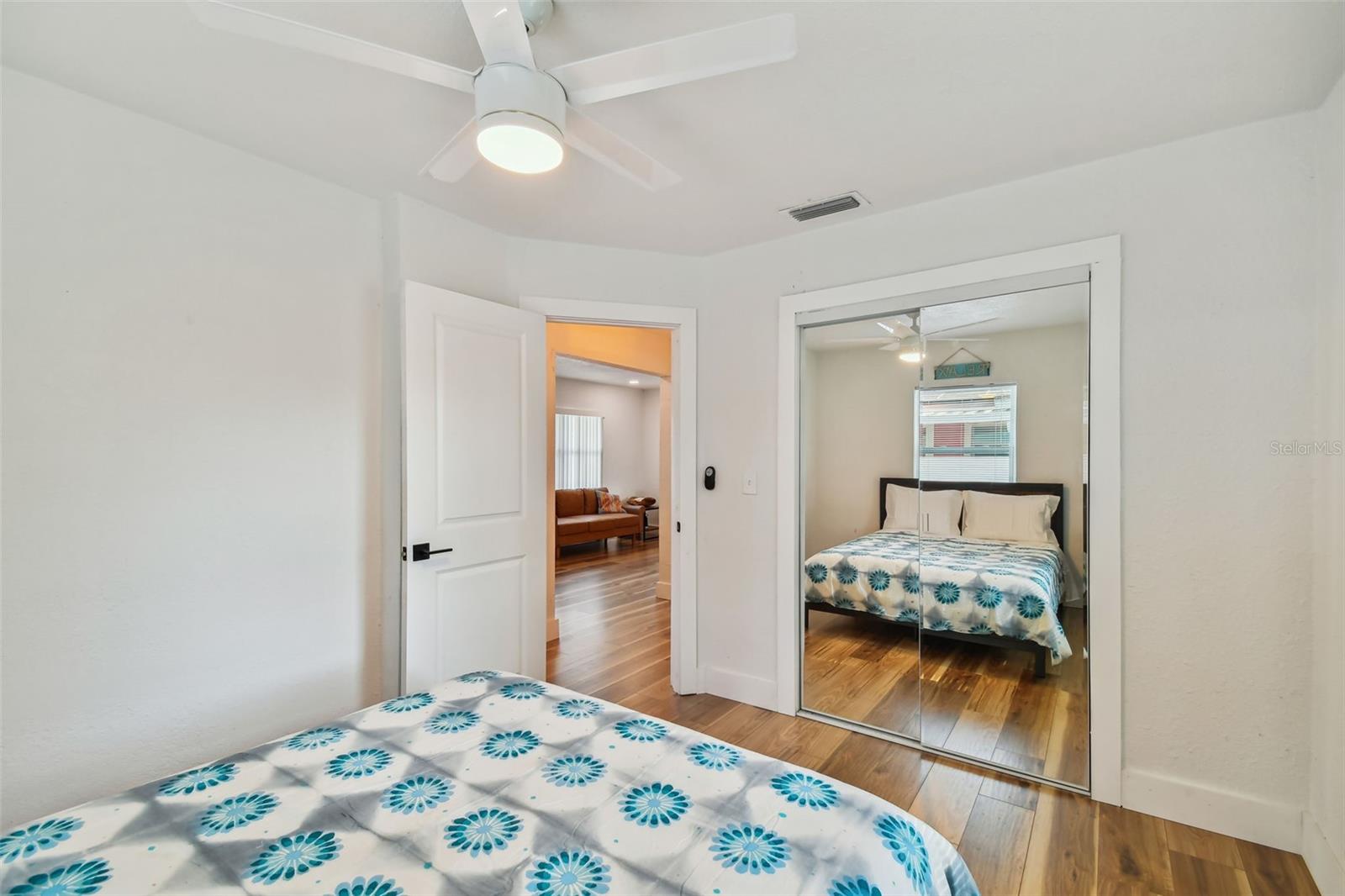 7508 N TAMPANIA AVE — photo 15