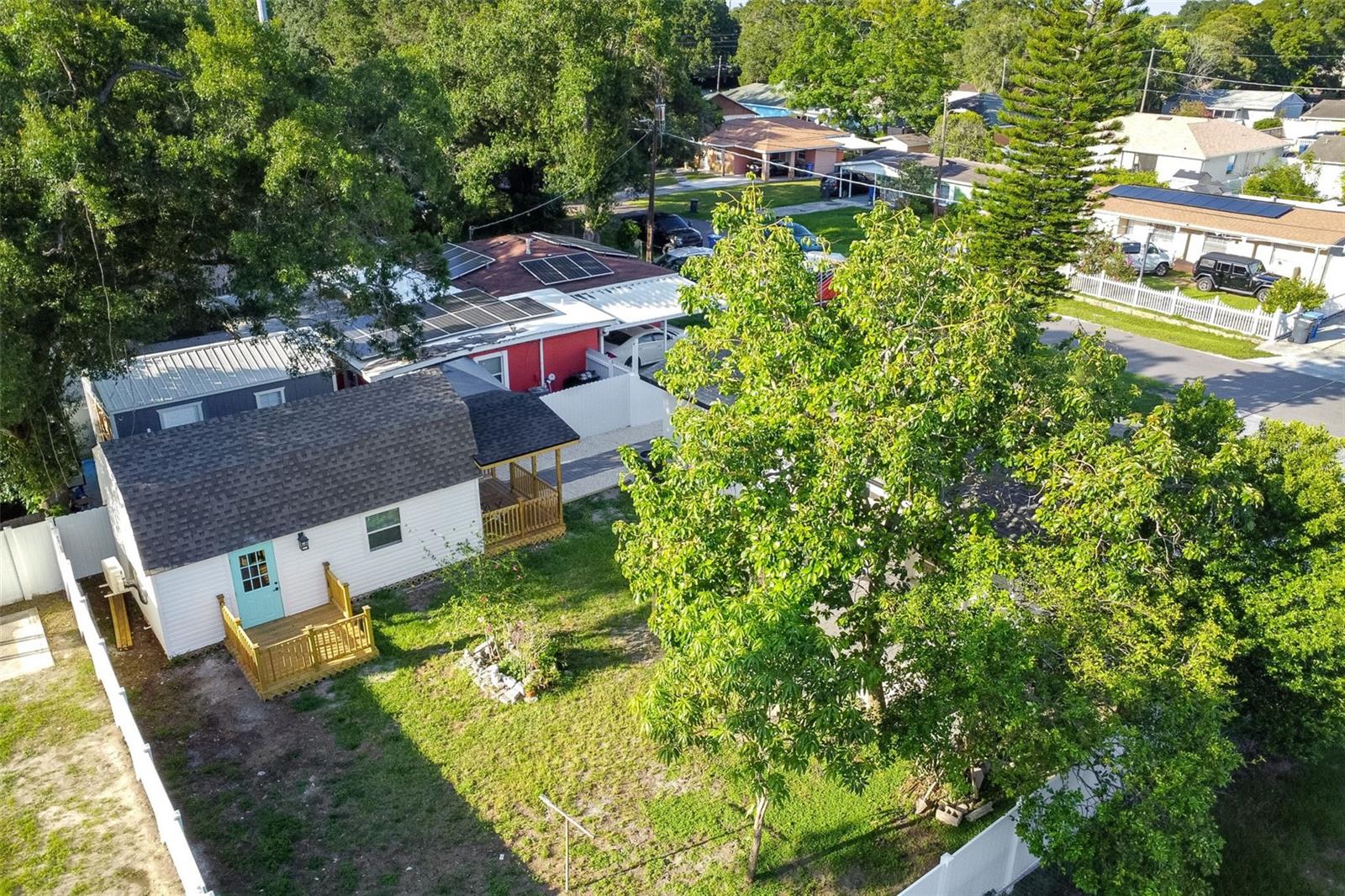 7508 N TAMPANIA AVE — photo 39