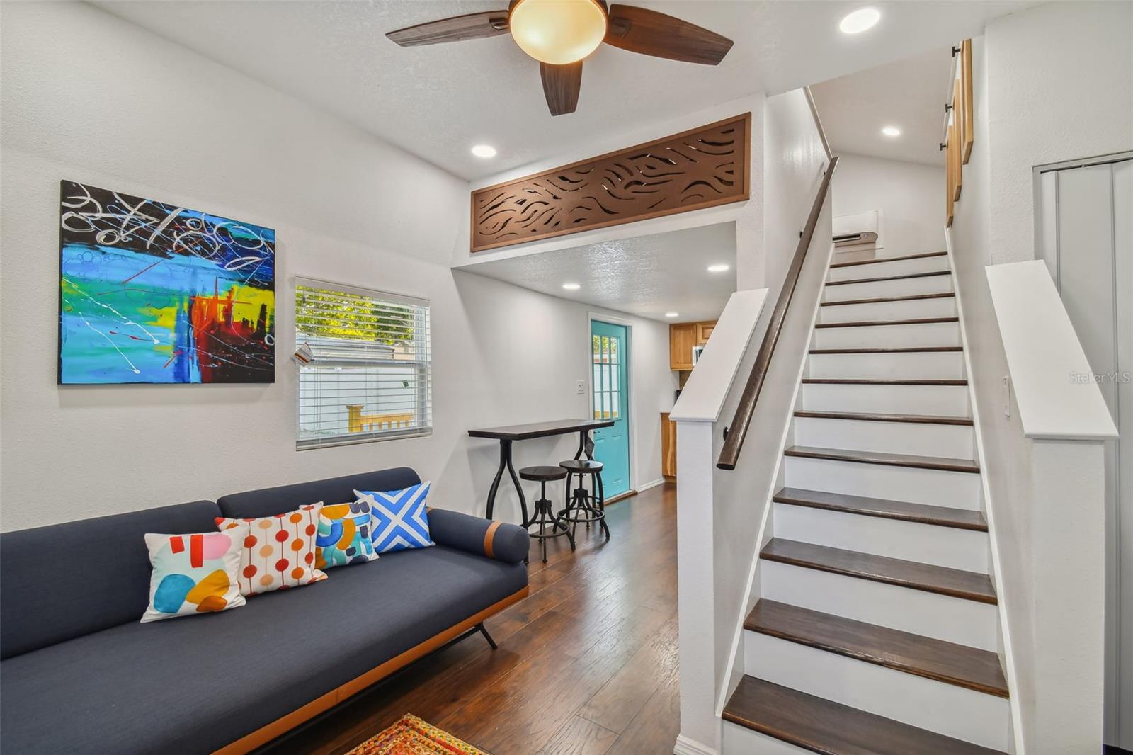 7508 N TAMPANIA AVE — photo 26