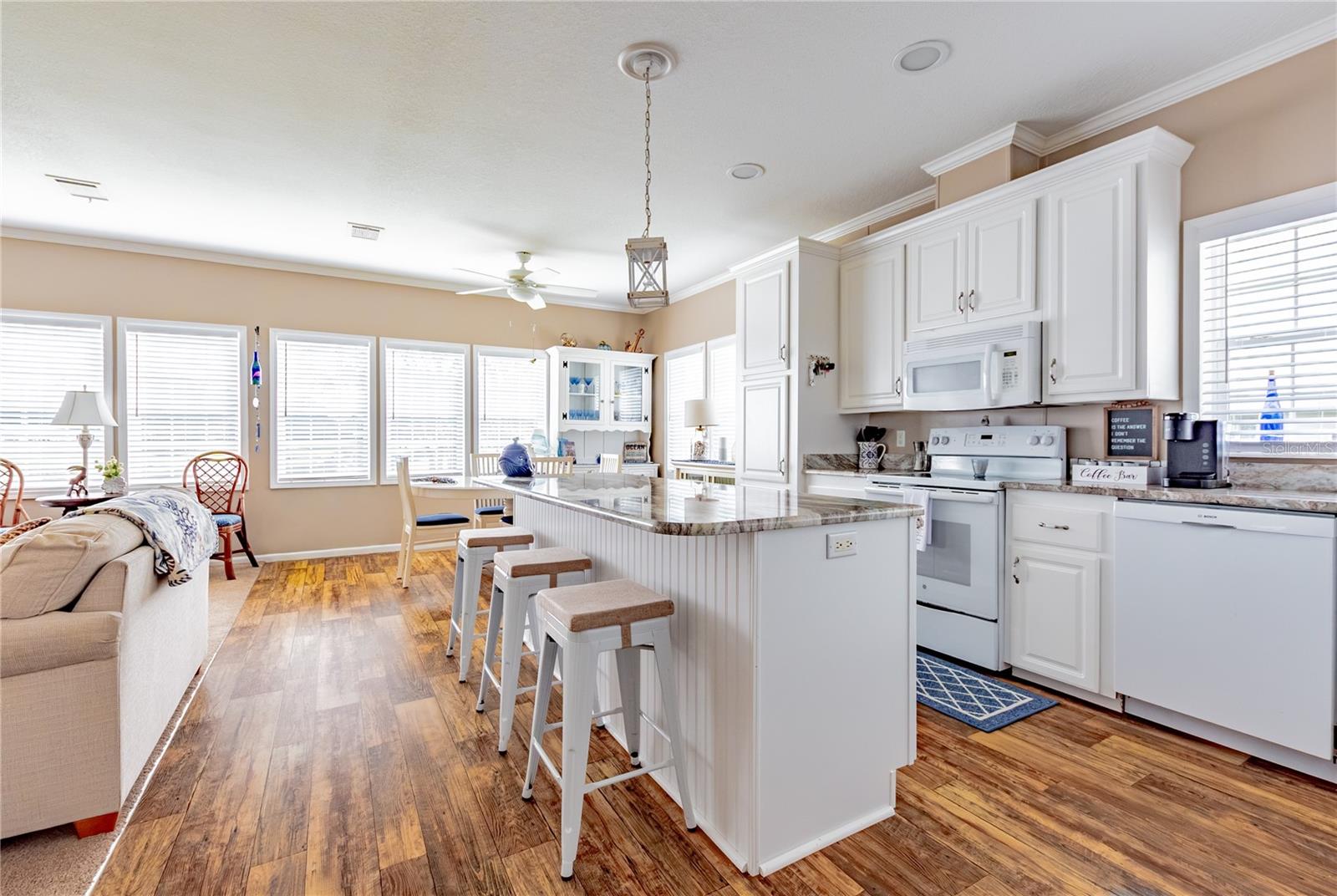 36805 LAKEWOOD DR — photo 11