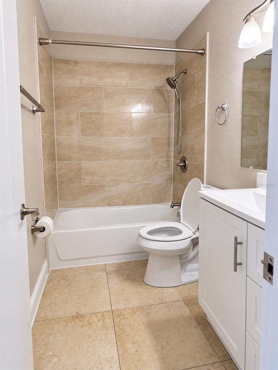 13725 JUNIPER BLOSSOM DR #202 — photo 8