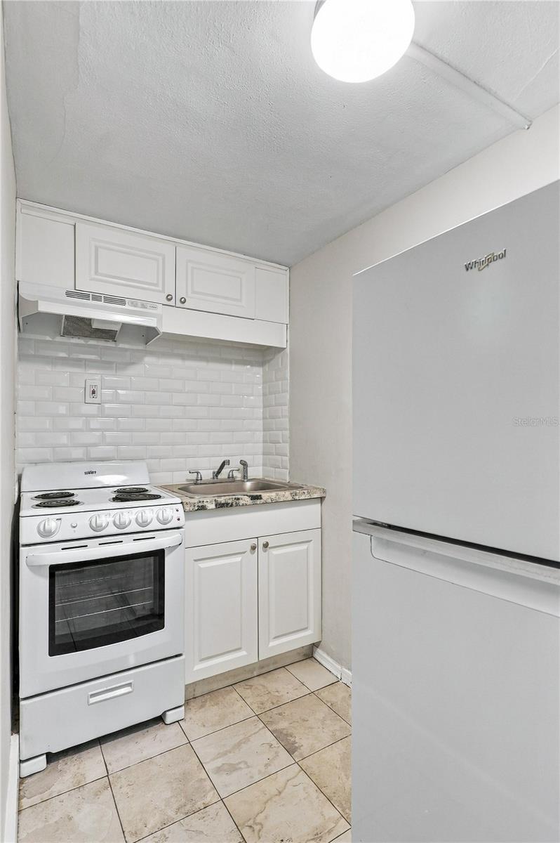 146 13TH AVE NE — photo 26