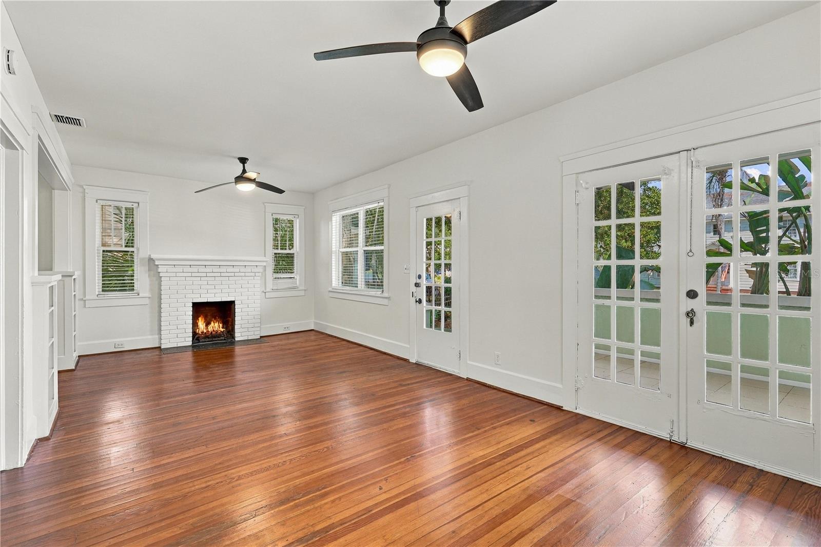 146 13TH AVE NE — photo 4
