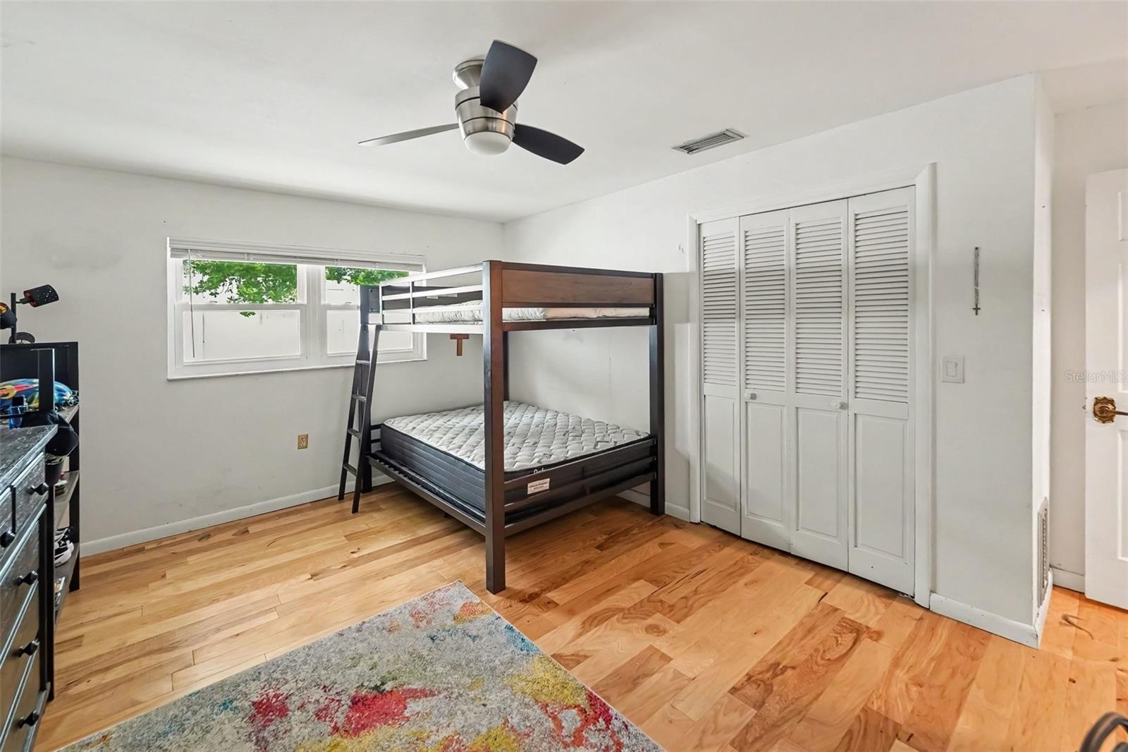 921 COLLEGE HILL DR — photo 48