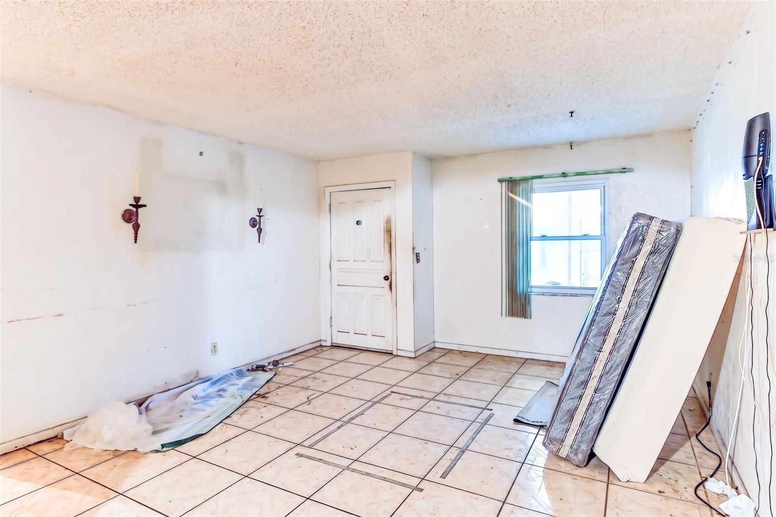 8545 GOLD RIDGE CIR — photo 15