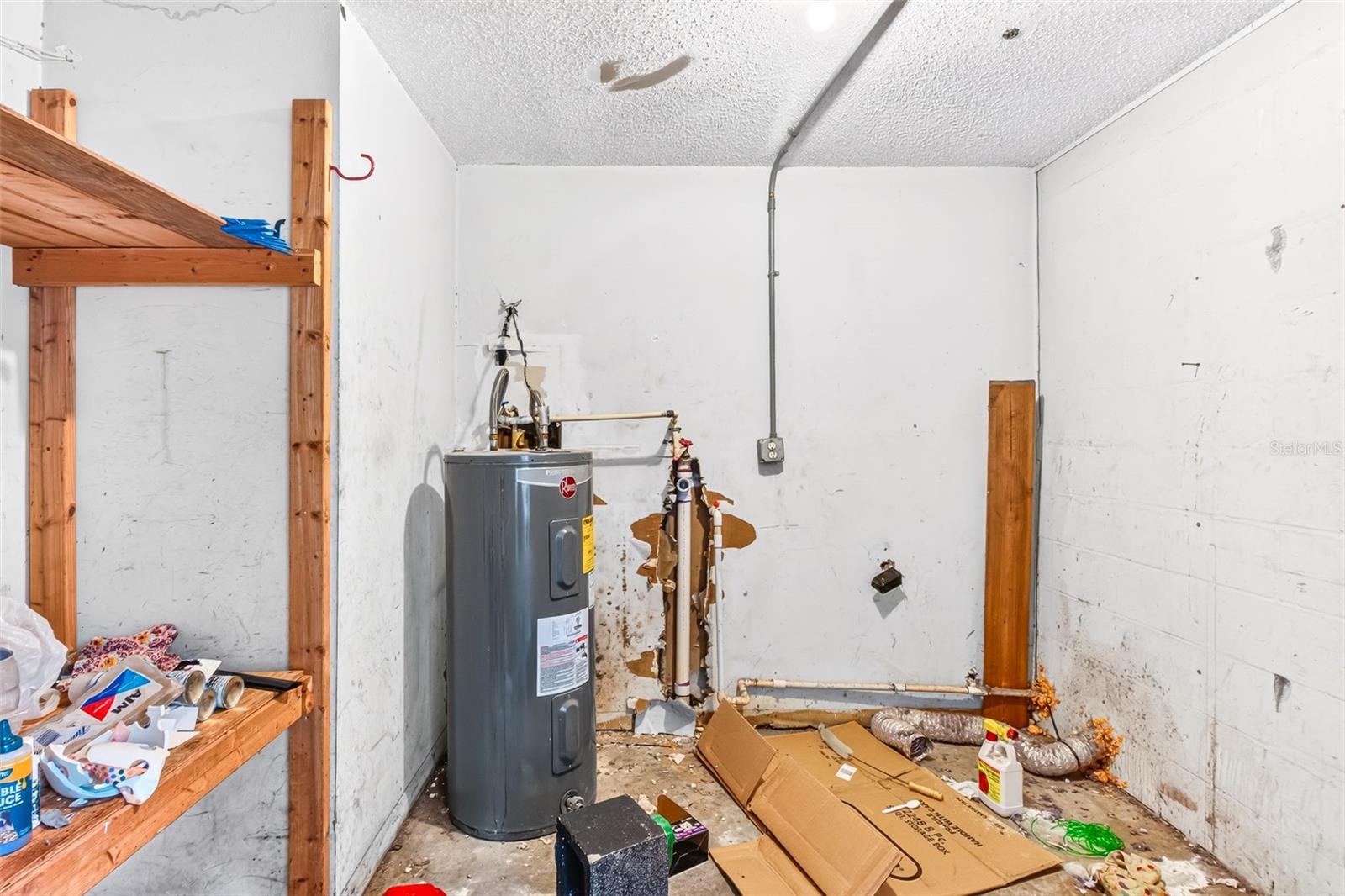 8545 GOLD RIDGE CIR — photo 49