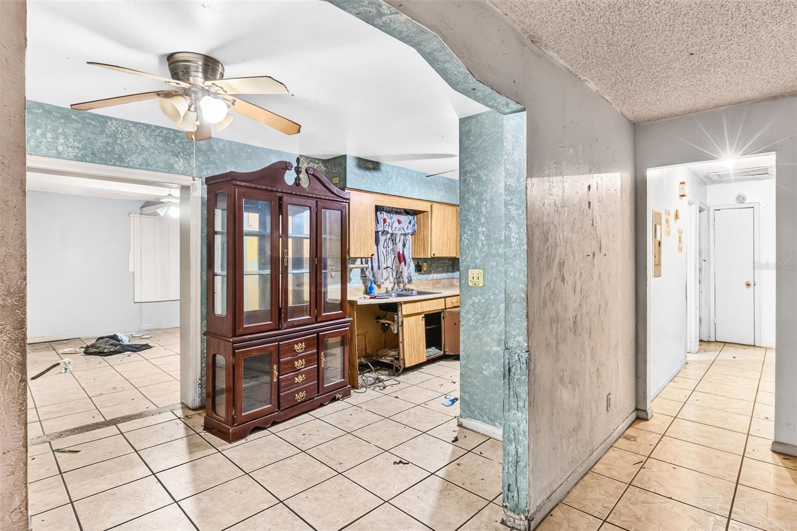 8545 GOLD RIDGE CIR — photo 14