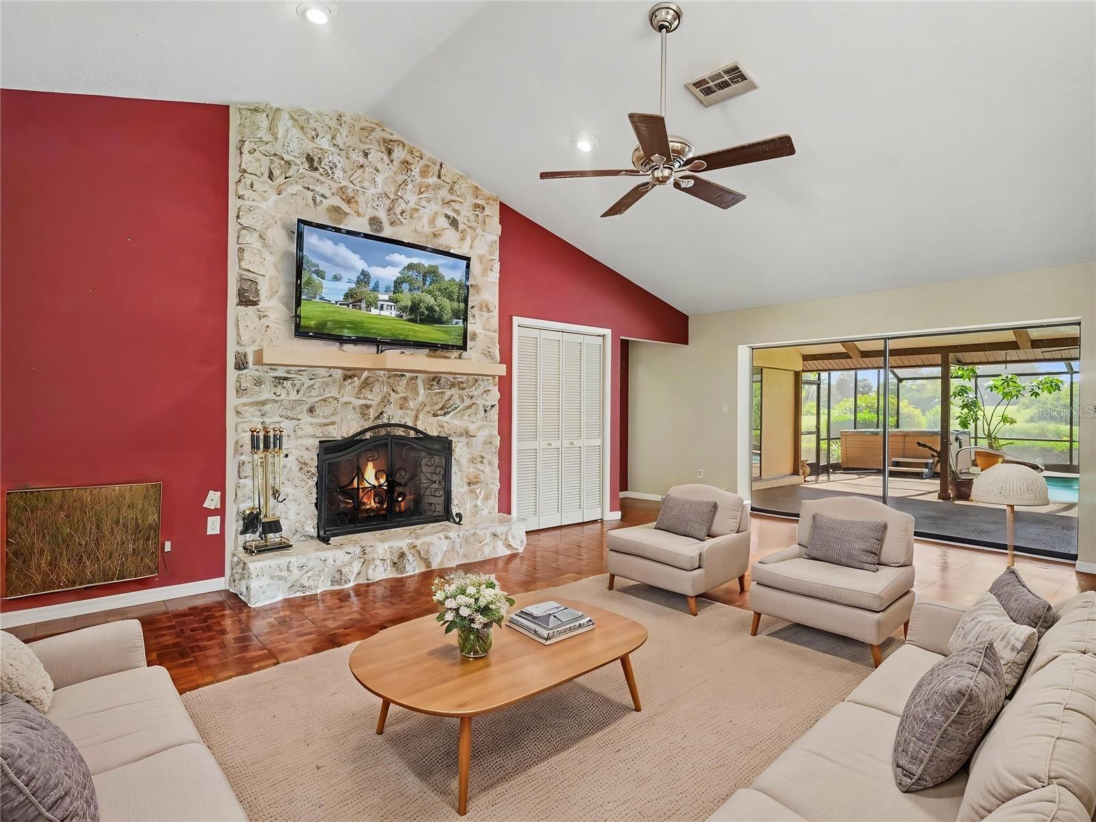4375 SEDLEY LN — photo 14