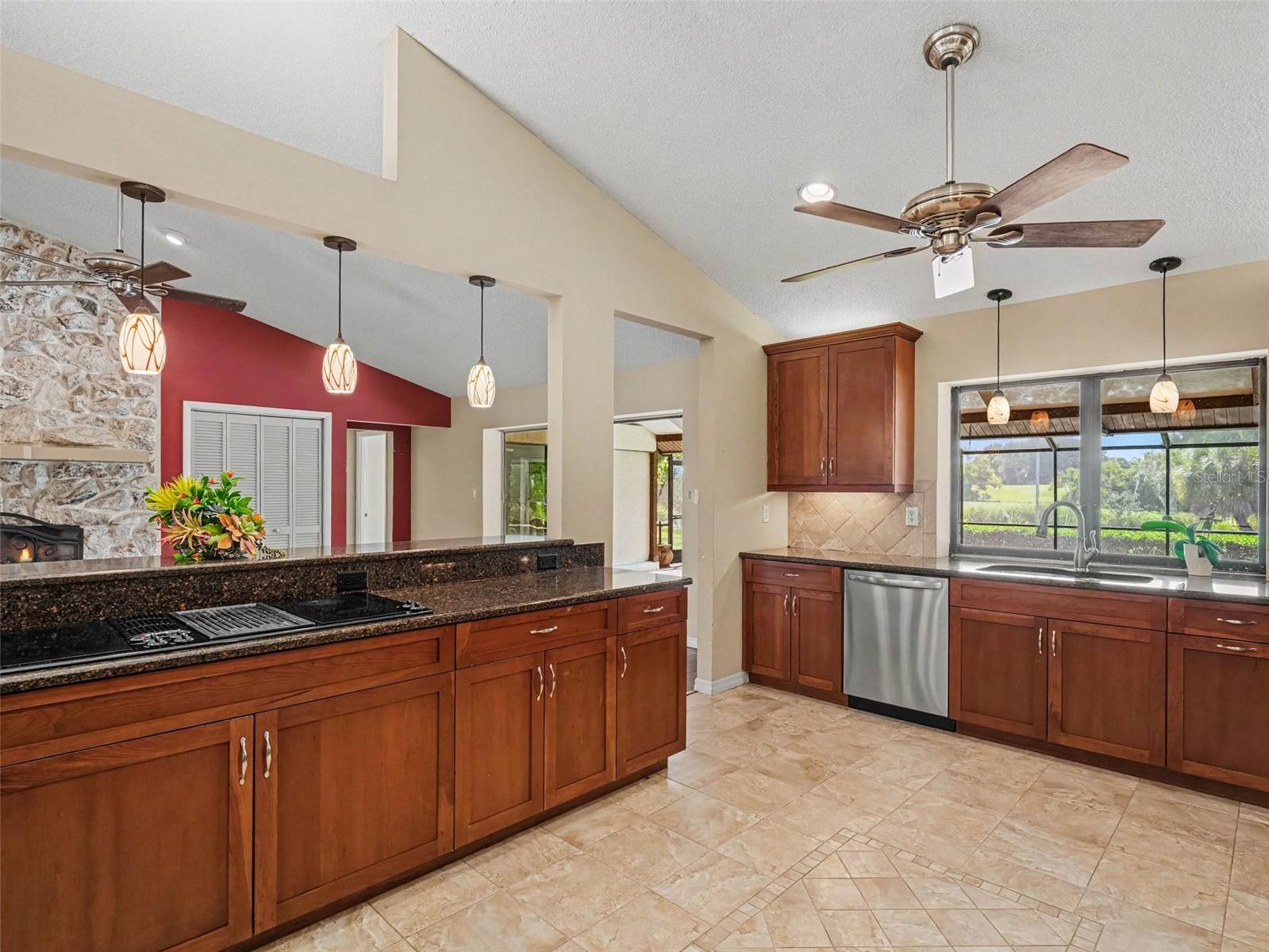 4375 SEDLEY LN — photo 8