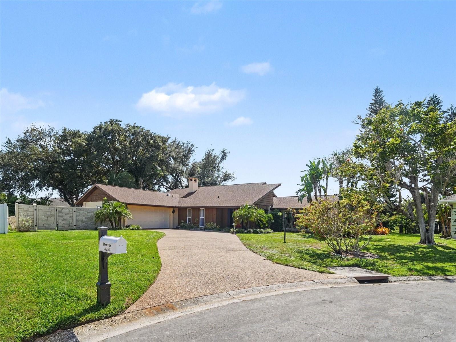 4375 SEDLEY LN — photo 48