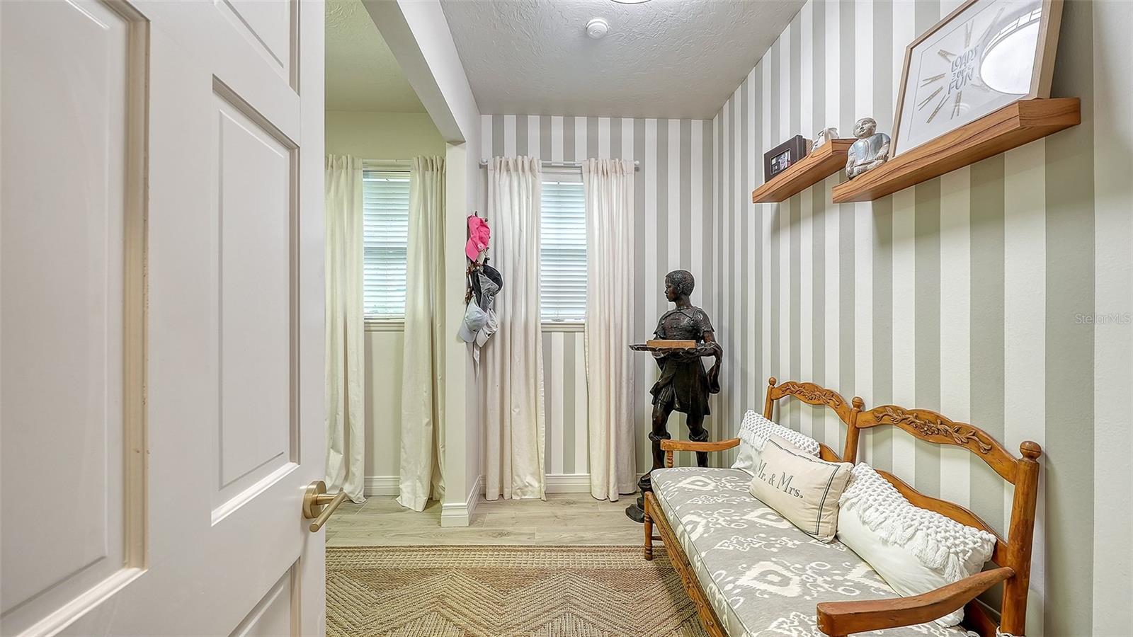 17 BAYHEAD LN — photo 44