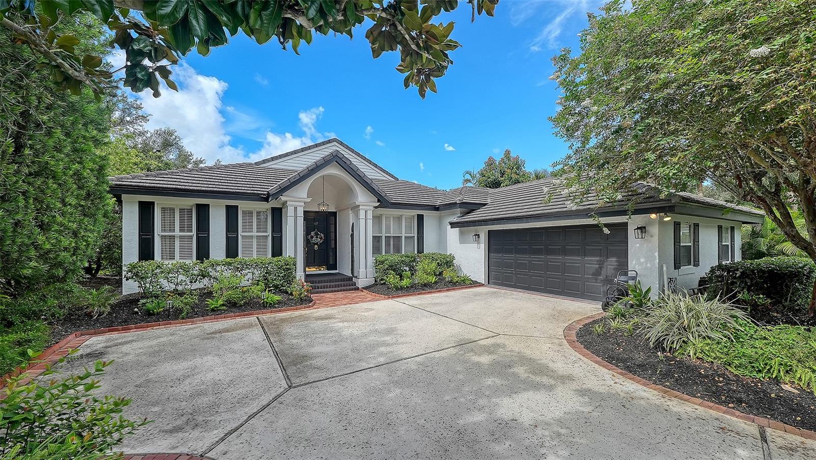 17 BAYHEAD LN — photo 3