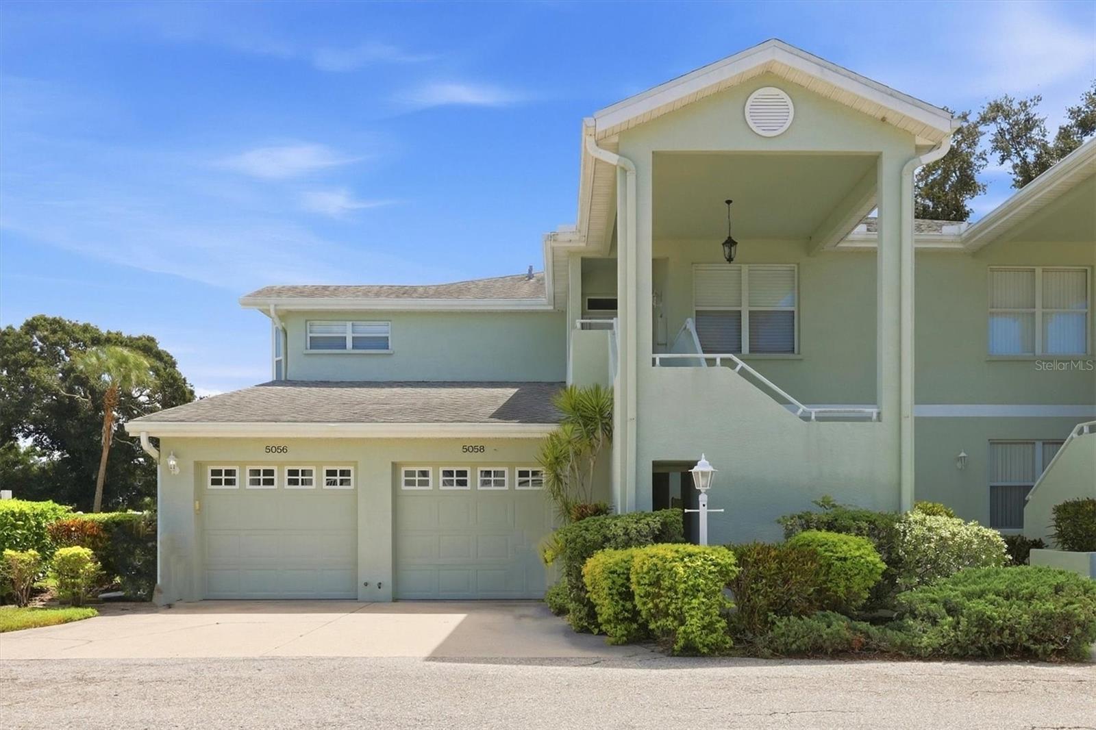 5056 OAK RUN DR — photo 3