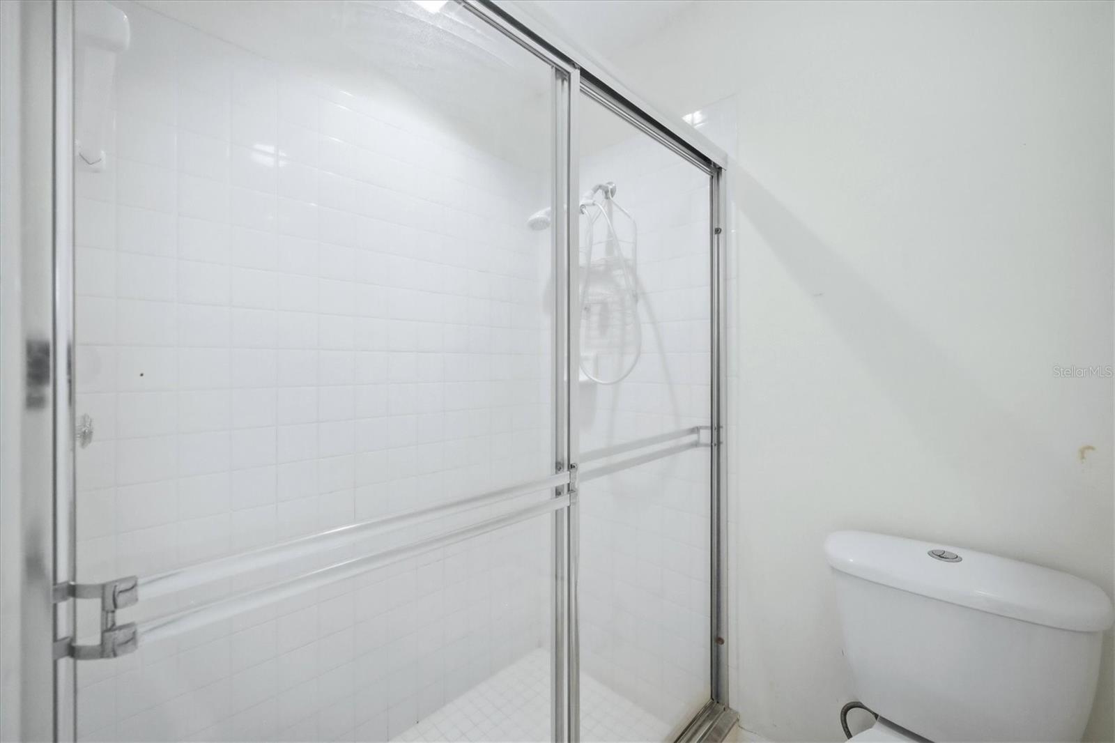 5056 OAK RUN DR — photo 26