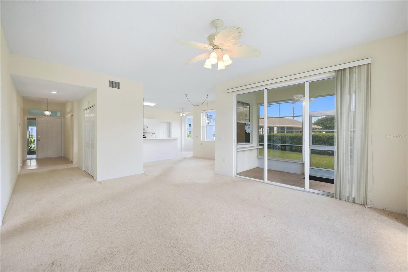 5056 OAK RUN DR — photo 9
