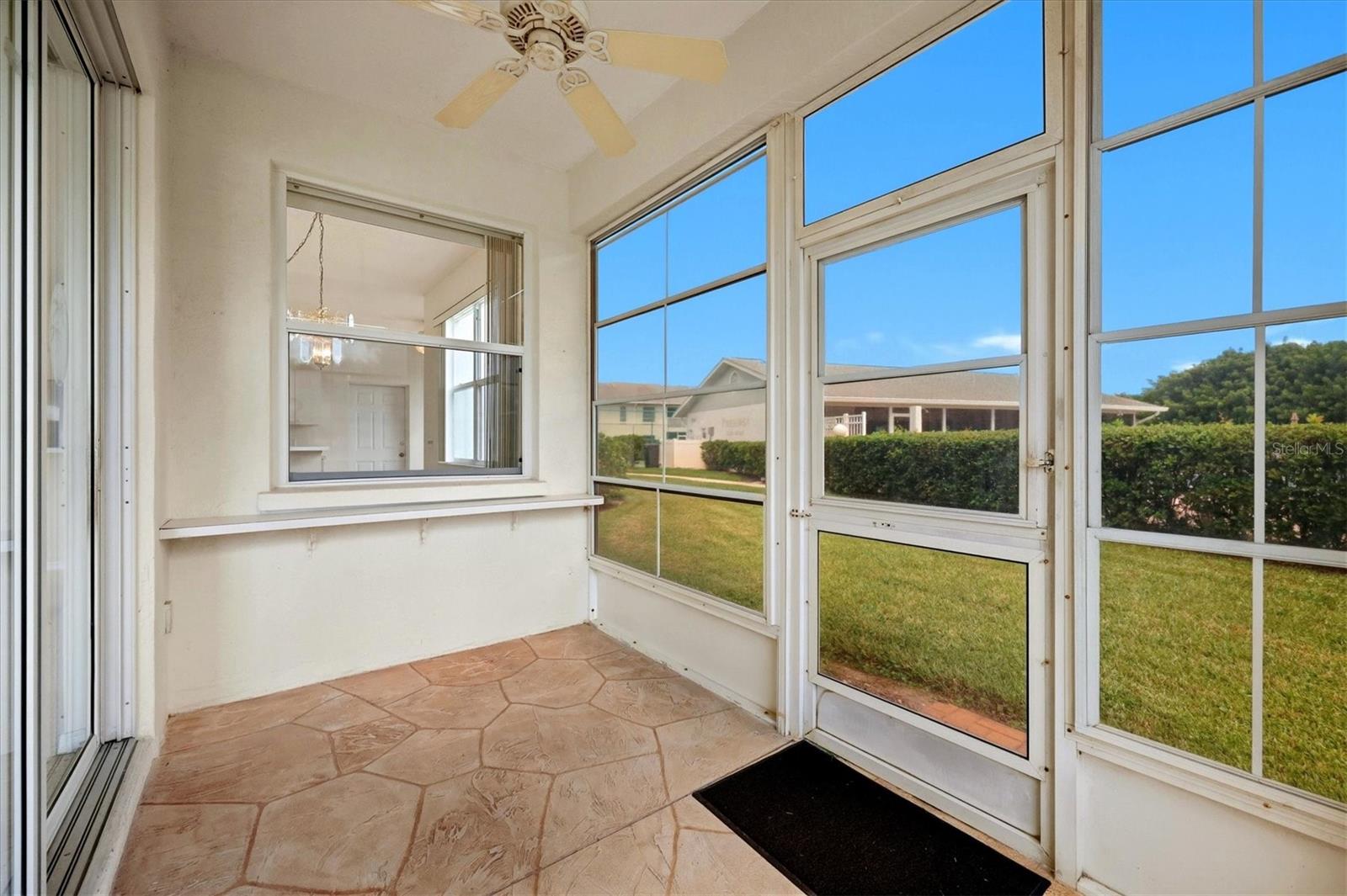 5056 OAK RUN DR — photo 37