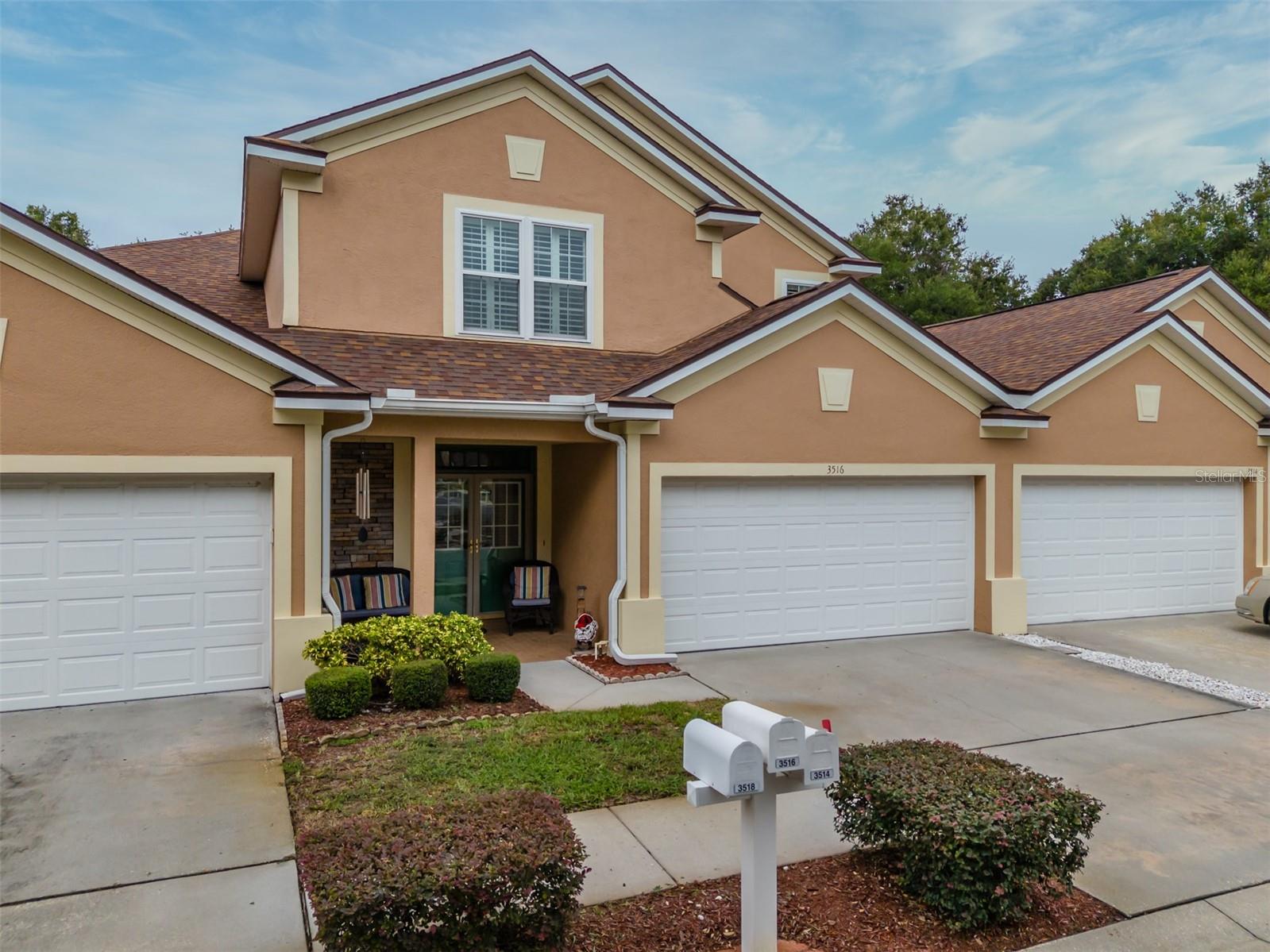 3516 GRAND MAGNOLIA PL — photo 2
