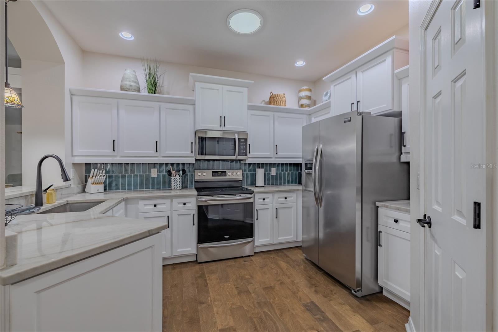 3516 GRAND MAGNOLIA PL — photo 7