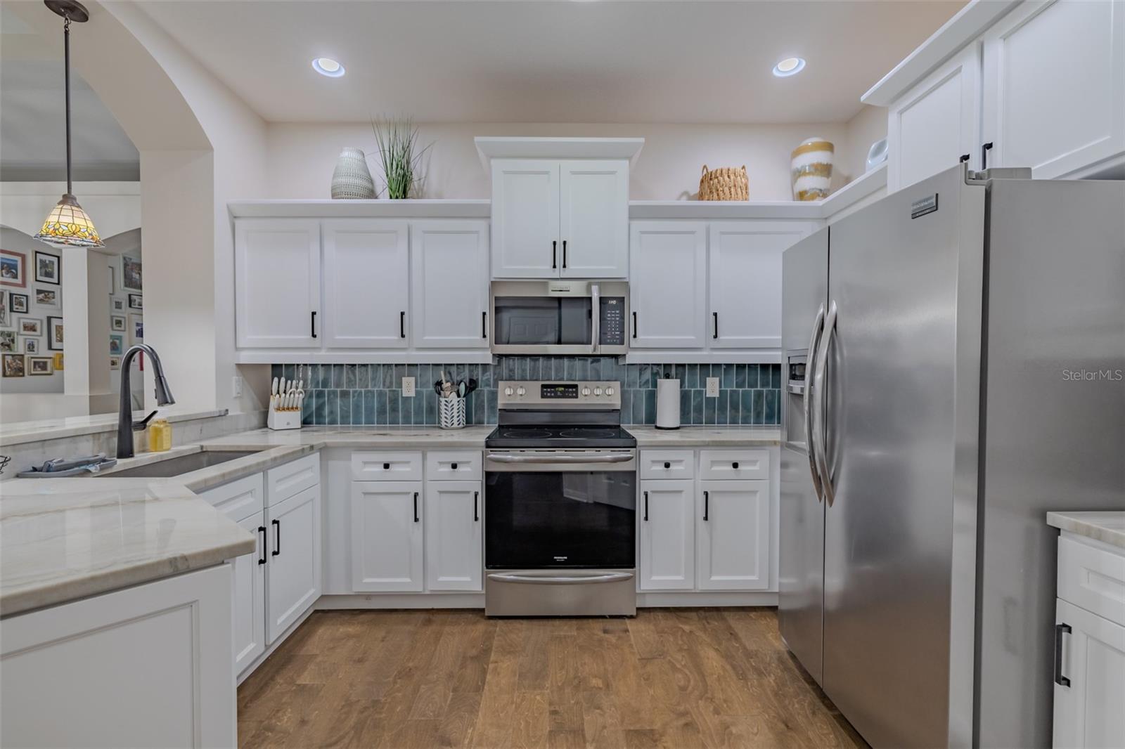 3516 GRAND MAGNOLIA PL — photo 6