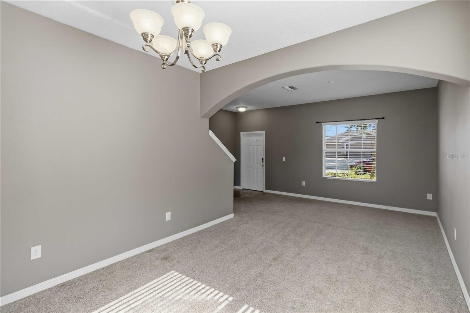 609 TANANA FALL DR — photo 8