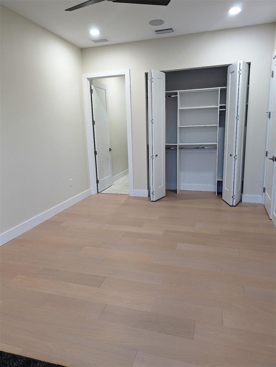2110 MICHELE DR — photo 37