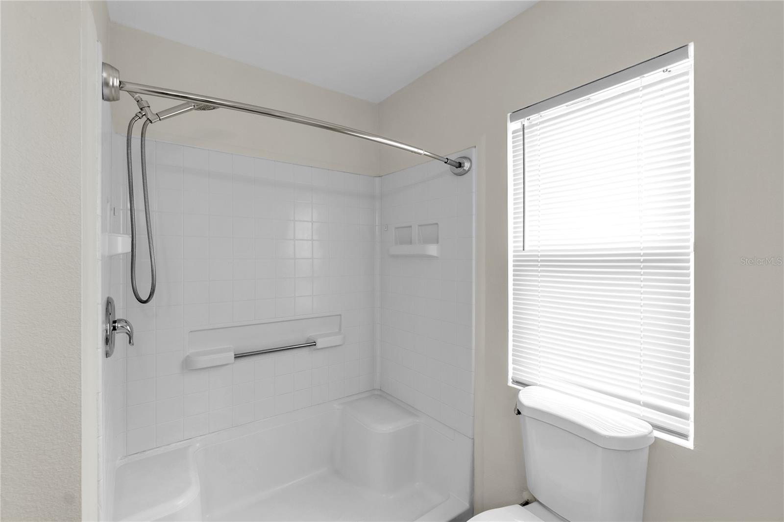 11779 SHIRBURN CIR — photo 18