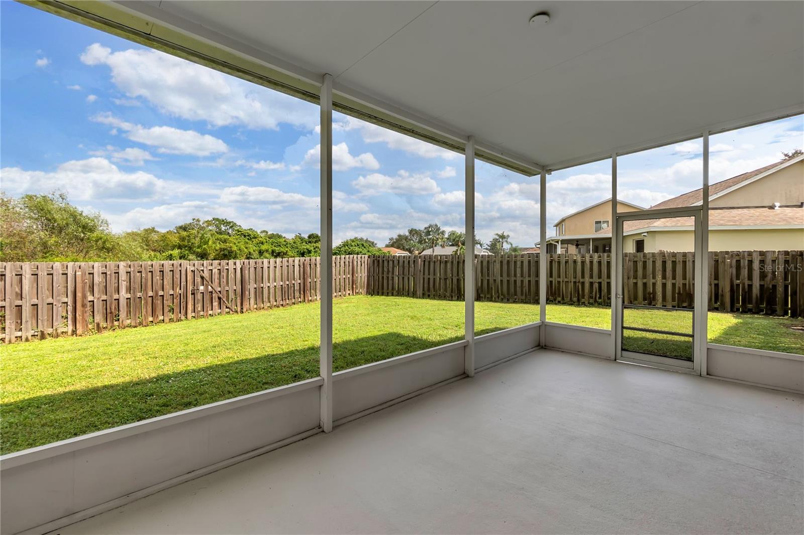 11779 SHIRBURN CIR — photo 25