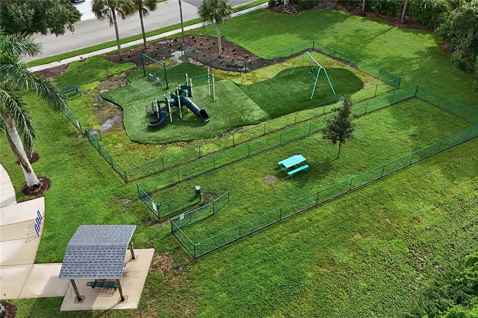 11779 SHIRBURN CIR — photo 32
