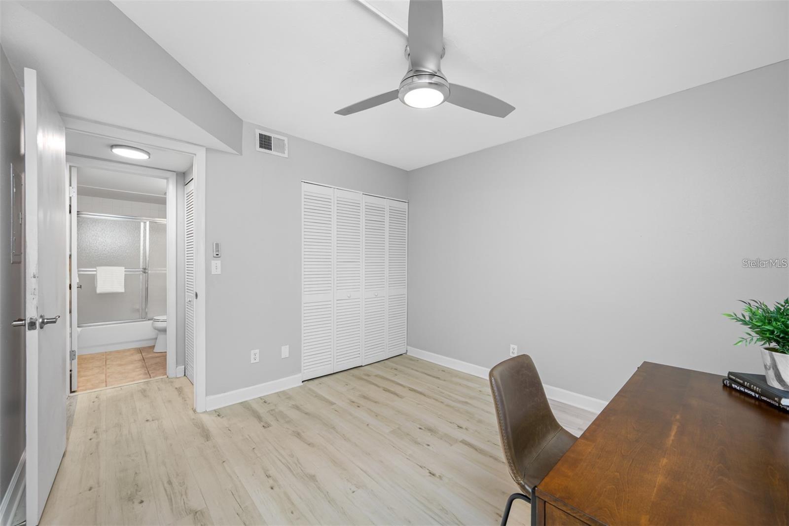 1100 E BAY DR #82 — photo 23