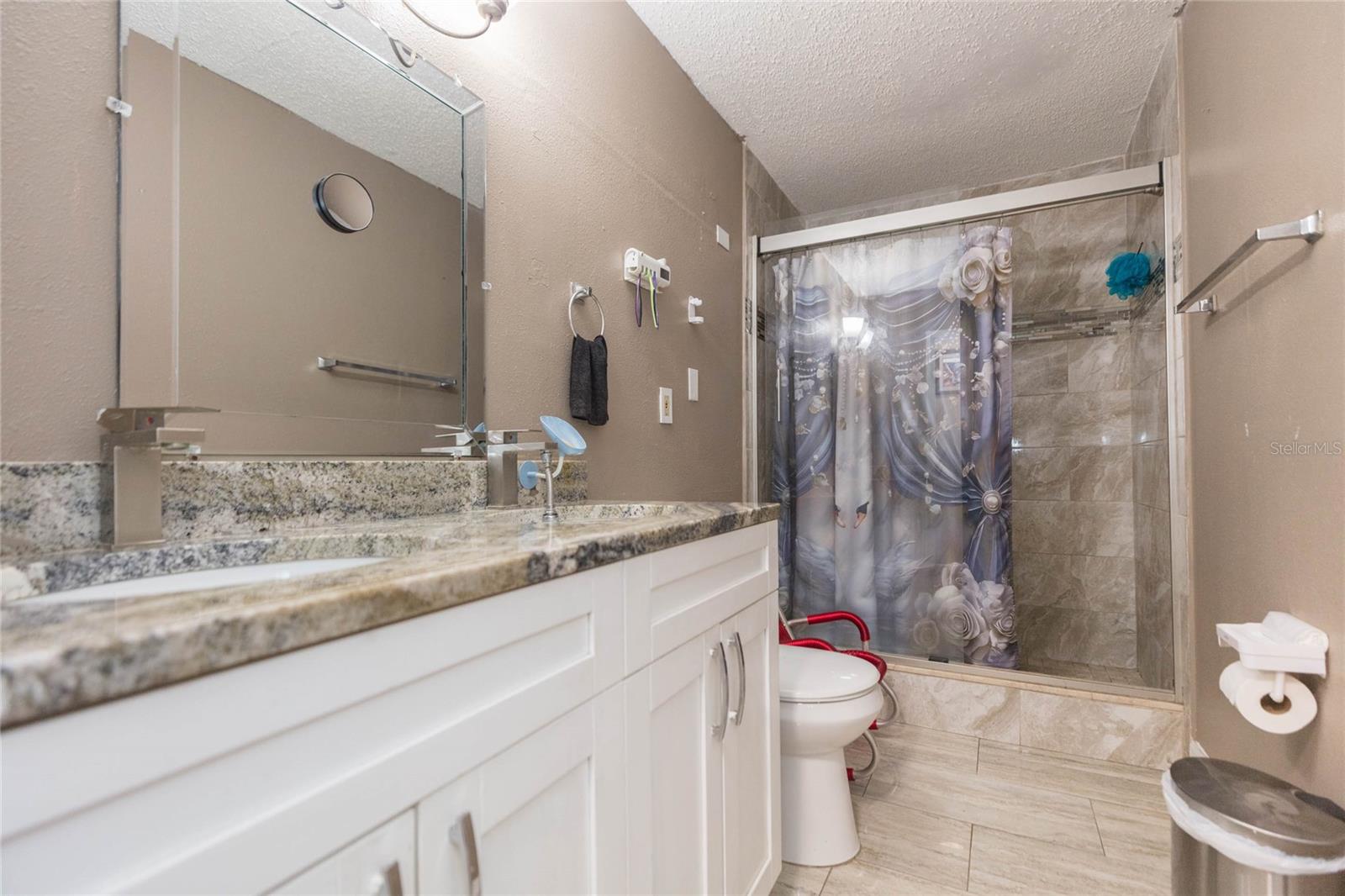 4416 W TRILBY AVE — photo 19
