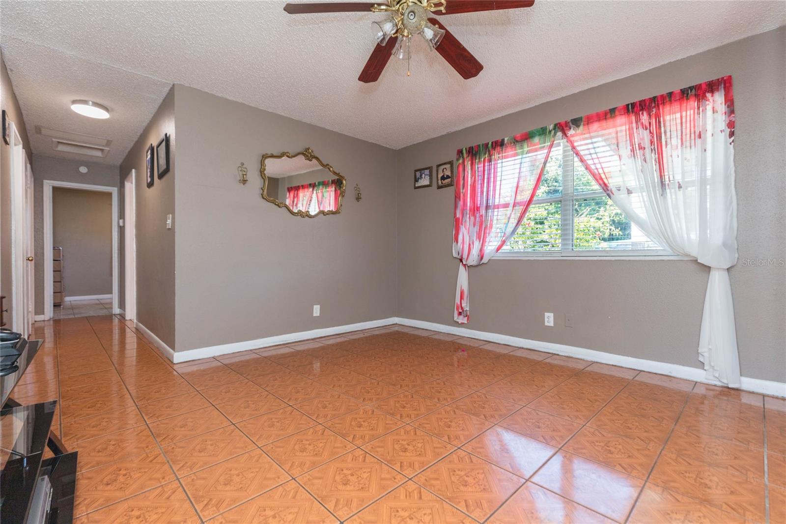 4416 W TRILBY AVE — photo 12
