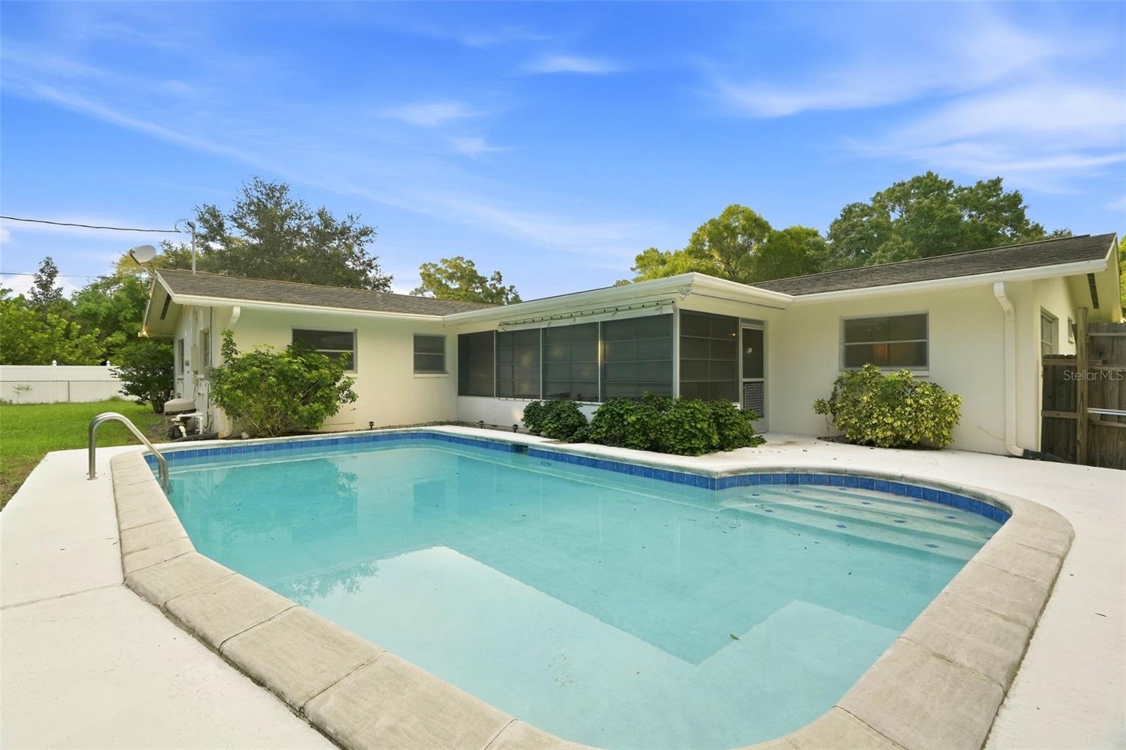 1514 OAKADIA DR W — photo 26
