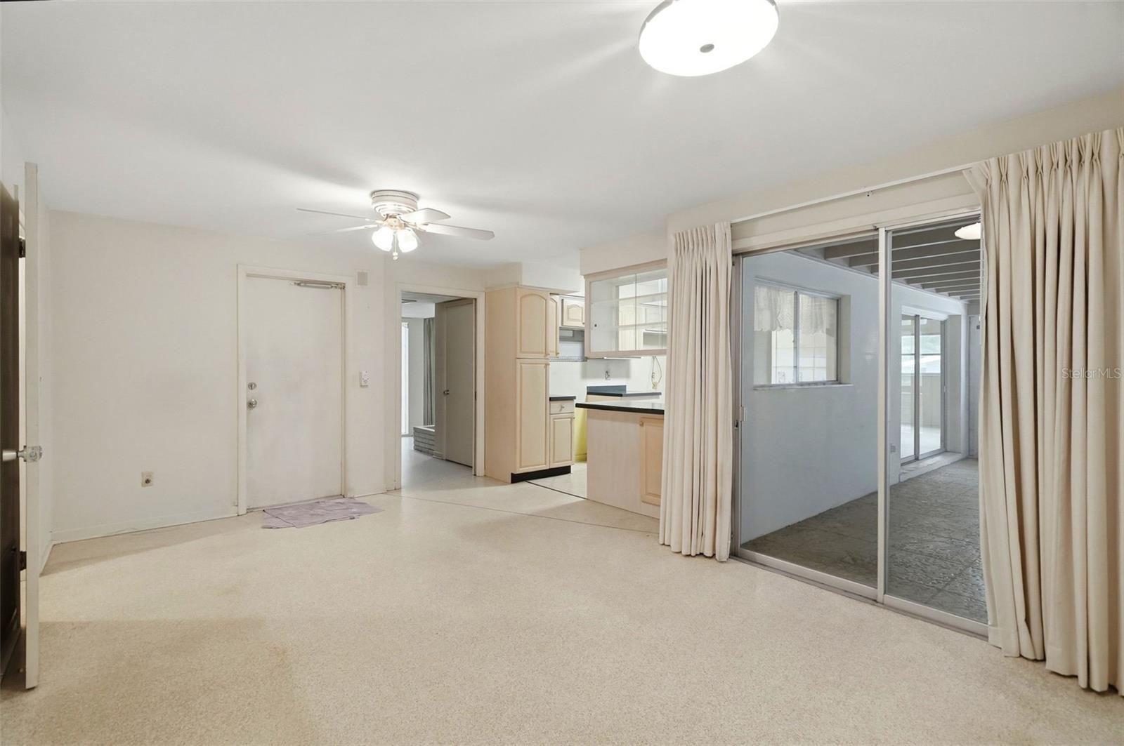 1514 OAKADIA DR W — photo 9