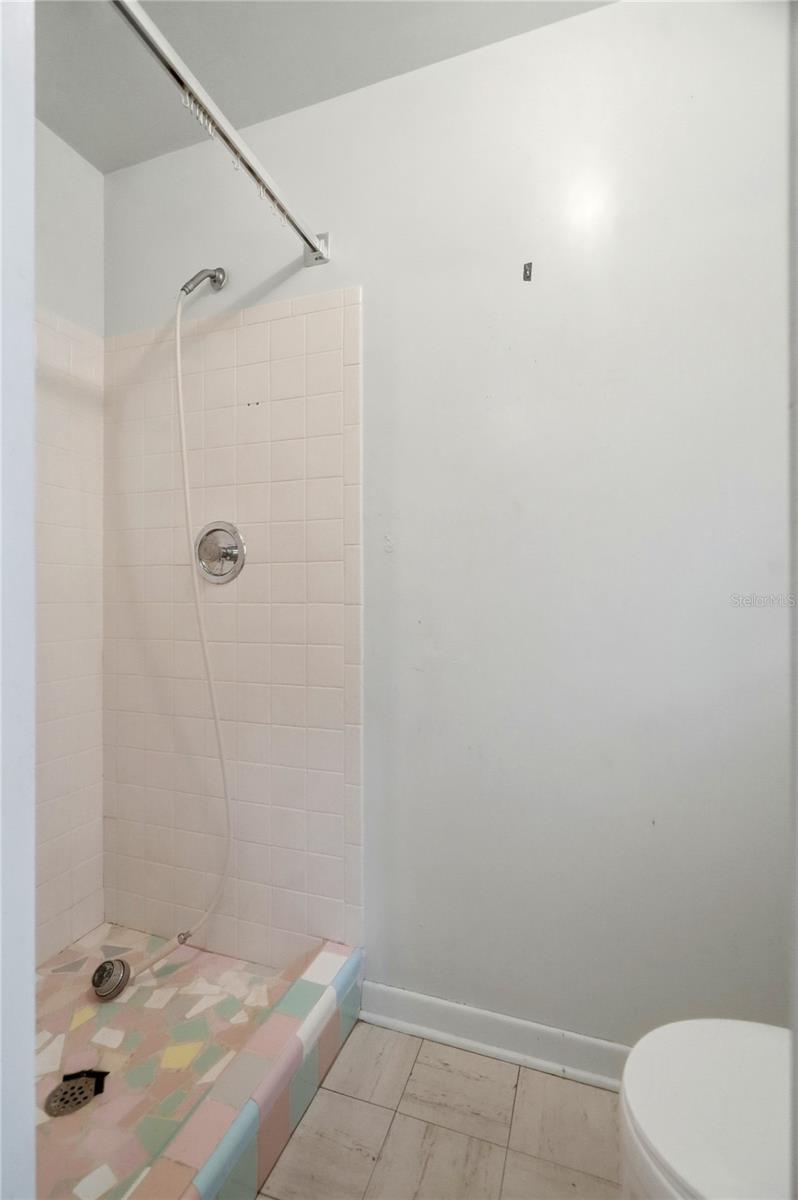1514 OAKADIA DR W — photo 28