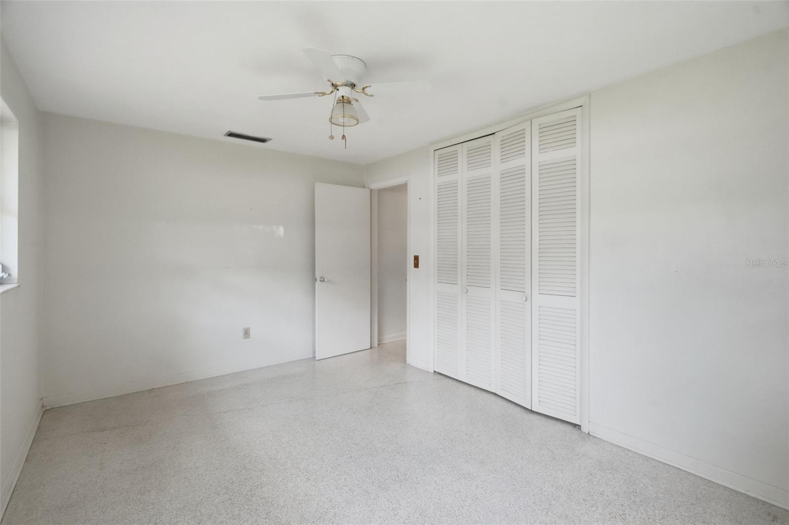 1514 OAKADIA DR W — photo 18