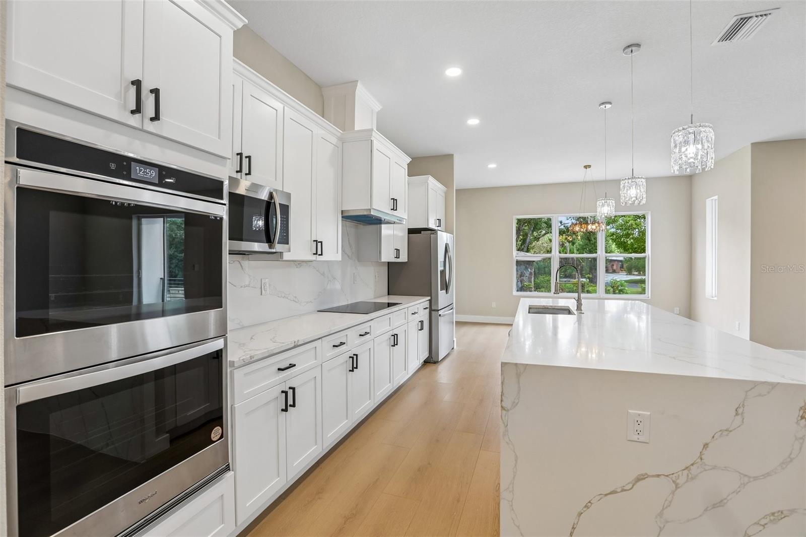 806 LAMONT PL — photo 13