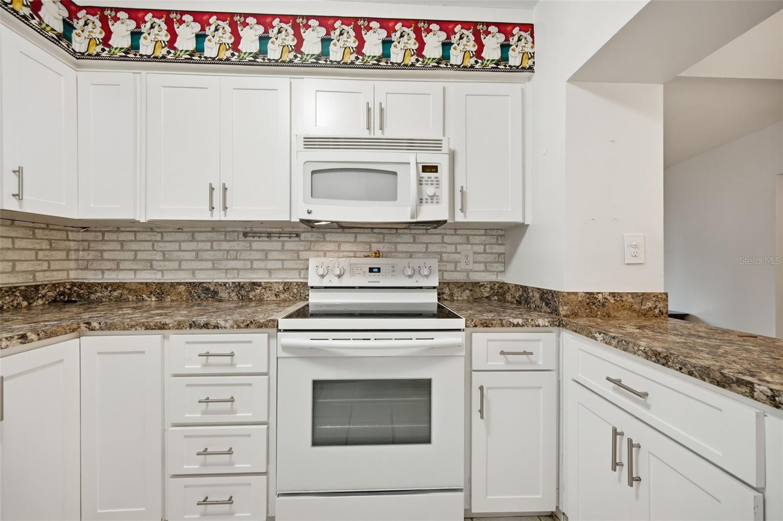 3206 RIVER COVE DR — photo 8
