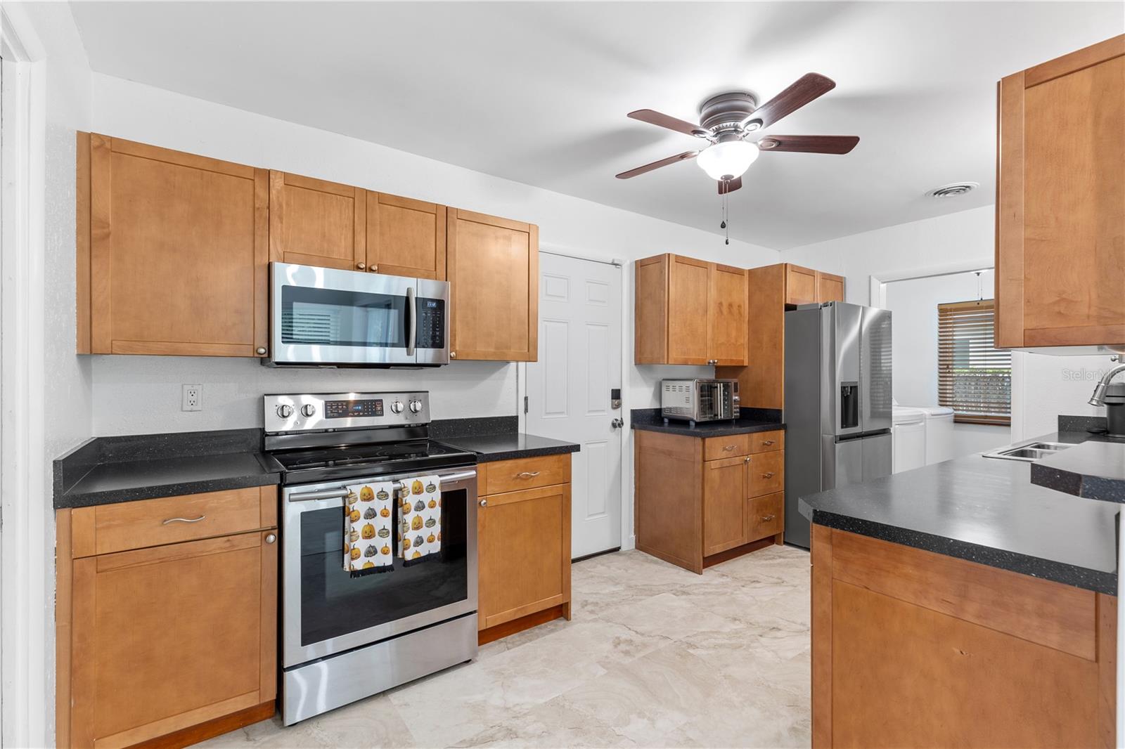 1324 WHITACRE DR — photo 14
