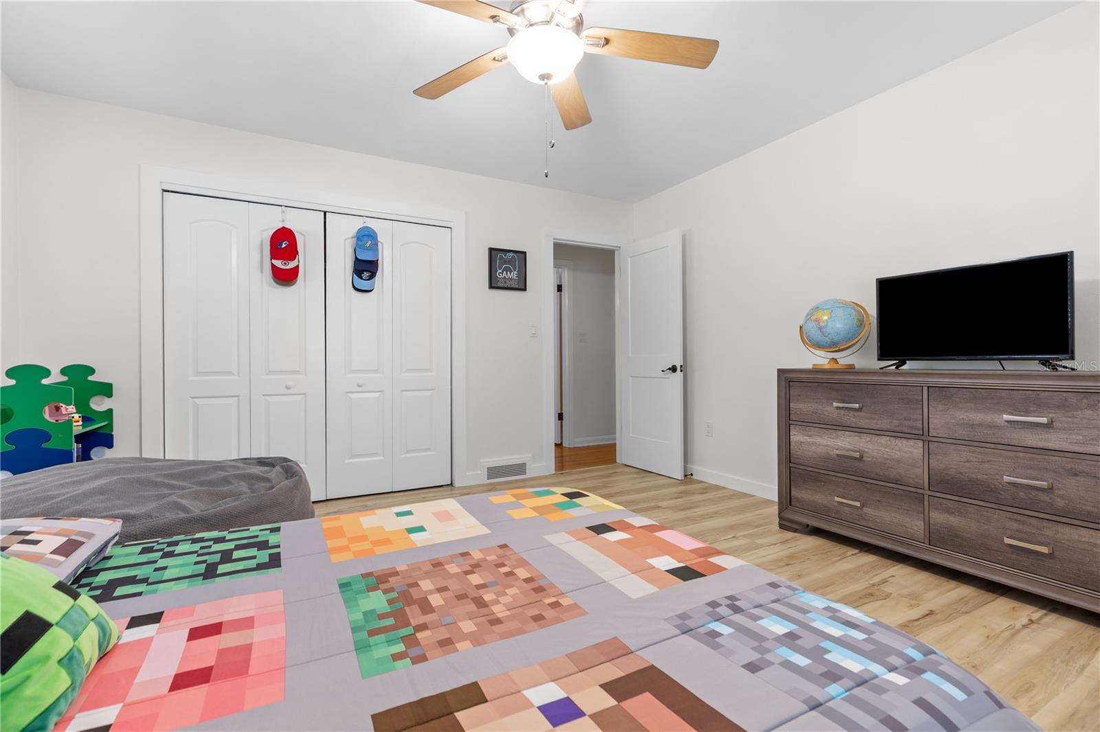 1324 WHITACRE DR — photo 25