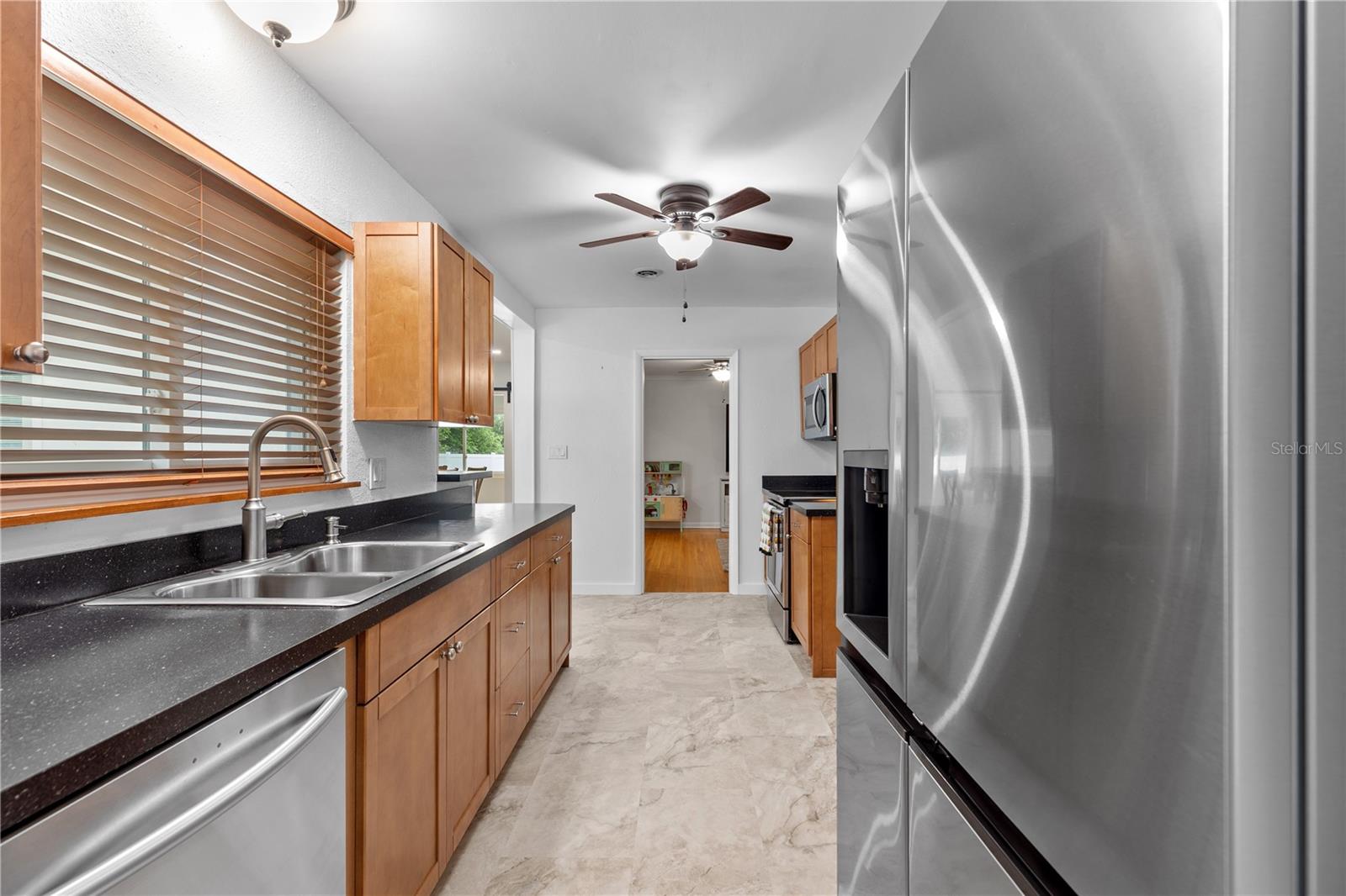1324 WHITACRE DR — photo 12
